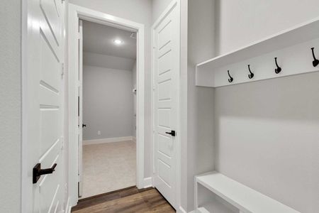 The Paseo - Mudroom