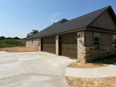New construction Single-Family house 2632 N Cardinal Rd, Reno, TX 76020 - image