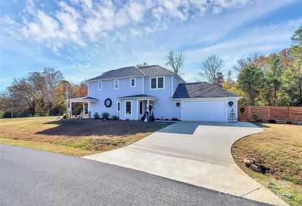 New construction Single-Family house 27740 Taylor Ln, Albemarle, NC 28001 - image