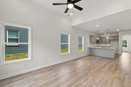 New construction Single-Family house 470 Bishop Blvd, Gallatin, TN 37066 plan Charleston - image 16