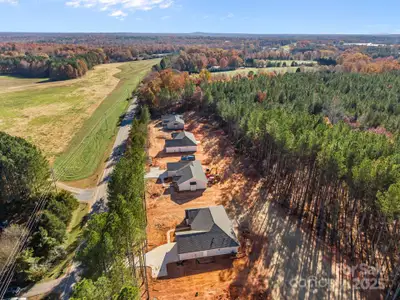 New construction Single-Family house 2263 Lee Lawing Rd, Lincolnton, NC 28092 - image 18