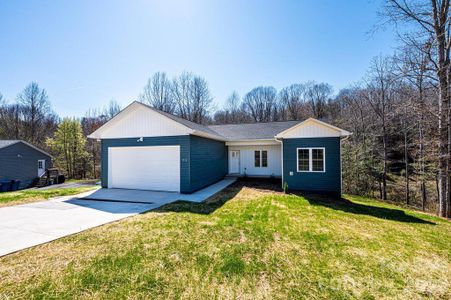 New construction Single-Family house 1314 39Th Street Cir Sw, Hickory, NC 28602 - image
