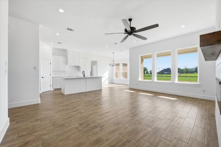 New construction Single-Family house 11 Cattleman Dr, Poolville, TX 76487 plan The Iris - image 15