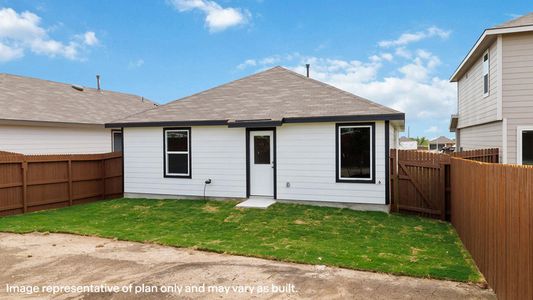 New construction Single-Family house 410 Wild Goose Dr, Luling, TX 78648 plan The Caprock - image