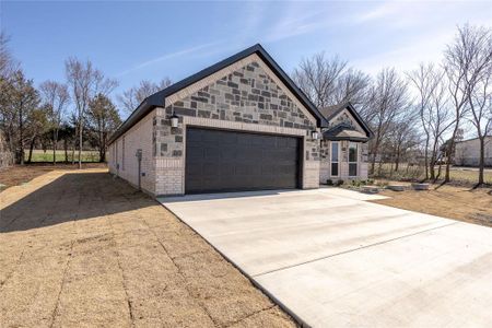 New construction Single-Family house 178 Fm 371, Gainesville, TX 76240 null- photo 0