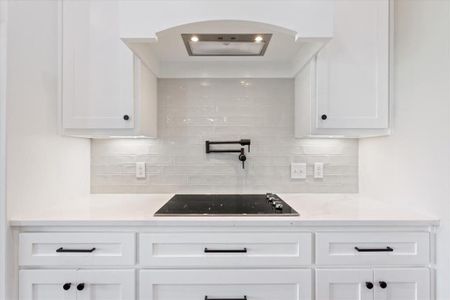 New construction Single-Family house 10109 Castleberry Ln, Waco, TX 76712 - image 7