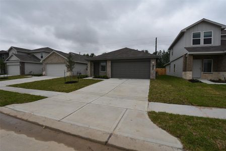 New construction Single-Family house 12218 Deep Stream Ln, Houston, TX 77067 - image