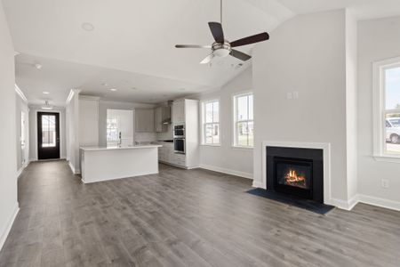 New construction Single-Family house 707 Maynard Ln, Summerville, SC 29461 Woodbridge + Bonus Room- photo 13 13