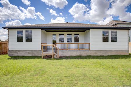 New construction Single-Family house 243 Jereth Xing, Castroville, TX 78009 The Lanier H- photo 5 5