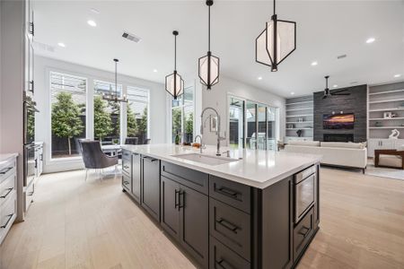 New construction Single-Family house 2205 North Blvd, Houston, TX 77098 - image 18