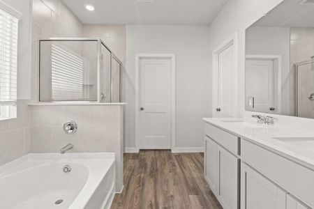 New construction Single-Family house 130 Water Grass Trl, Clute, TX 77531 plan Sinclair - image 7