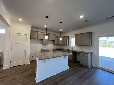 New construction Single-Family house 2171 Currituck Dr, Sumter, SC 29153 plan Porter II - image