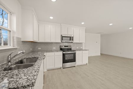 New construction Single-Family house 217 Shady Oaks Dr, Runaway Bay, TX 76246 plan Travis - image 7