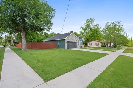 New construction Single-Family house 2822 Anderson St, Greenville, TX 75401 - image