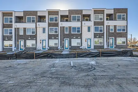 New construction Townhouse house 374 N Geneva St, Aurora, CO 80010 Lowry Interior- photo 1 1