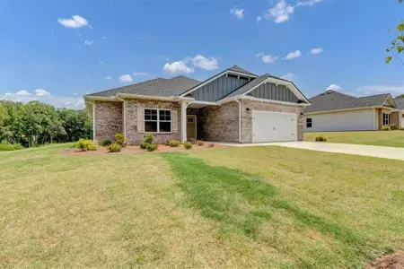 New construction Single-Family house 325 Angela Ave, Bowdon, GA 30108 plan 1709 - image
