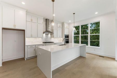 New construction Single-Family house 3020 Kara Ct, Roswell, GA 30076 - image 3