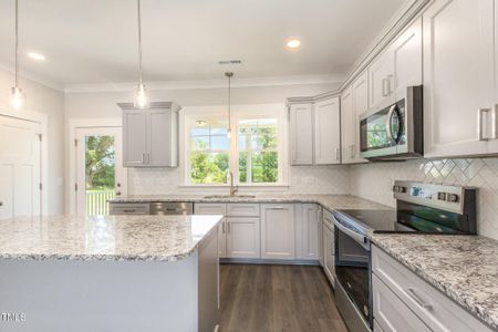 New construction Single-Family house 40 Bailey-Boykin Rd, Selma, NC 27576 - image 3