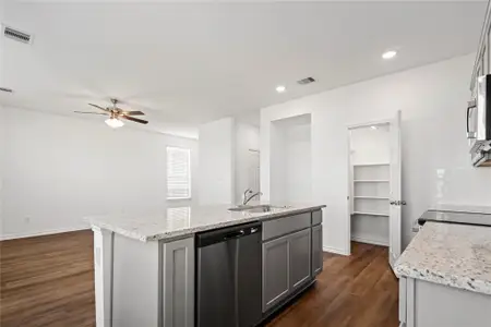 Villages at Westpointe by Hart Homes in Dayton - image 9