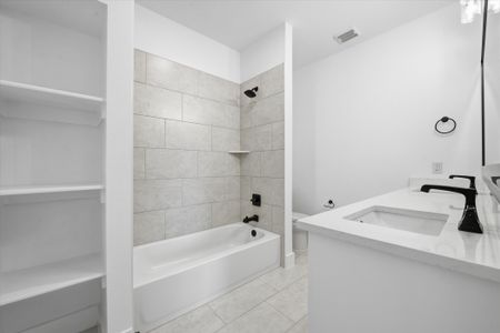 New construction Single-Family house 12 Cattleman Dr, Poolville, TX 76487 plan The Tulip - image 7