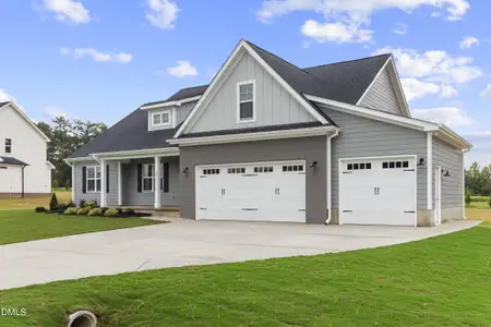 New construction Single-Family house 107 Croatoke Ct, Angier, NC 27501 plan Sinclair - image