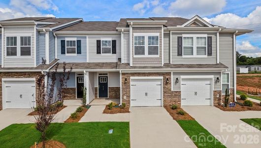 New construction Townhouse house 376 Creekview Rd, Hendersonville, NC 28792 - image