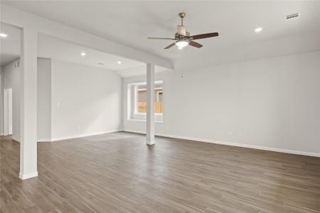 New construction Single-Family house 3021 Bristlegrass St, Brookshire, TX 77423 plan The Benbrook - image 8