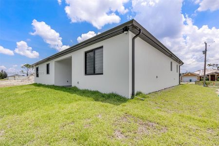 New construction Single-Family house 3578 Ne 9Th Pl, Cape Coral, FL 33909 - image