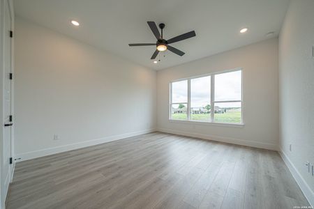 New construction Single-Family house 2053 Toscano Wy, Kerrville, TX 78028 - image 17