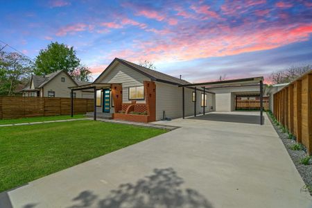 New construction Single-Family house 1009 Genova St, Houston, TX 77009 - image