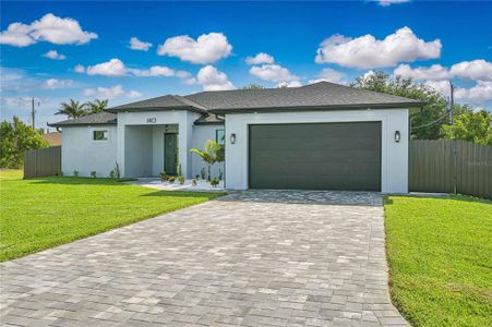 New construction Single-Family house 1413 Ne 7Th Ave, Cape Coral, FL 33909 - image