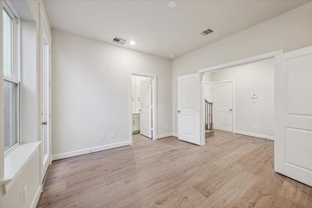 New construction Single-Family house 3091 Hicks St, Houston, TX 77007 - image 19