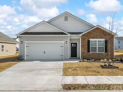 New construction Single-Family house 75 Dandelion Rd, Fletcher, NC 28732 - image