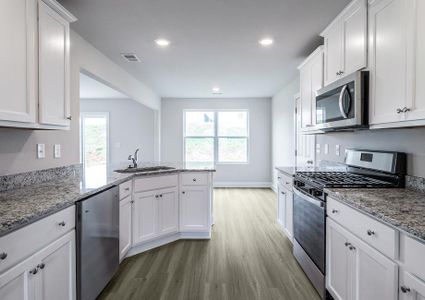 Choplin Farms by LGI Homes in Middlesex - photo 6 6