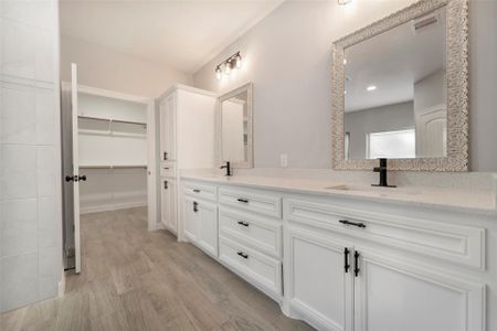 New construction Single-Family house 162 Bighorn Rd, New Waverly, TX 77358 - image 17