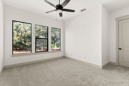 New construction Single-Family house 611 Parkview Pl, Canyon Lake, TX 78133 - image 16