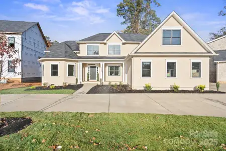 New construction Single-Family house 4023 Randolph Rd, Charlotte, NC 28211 - image