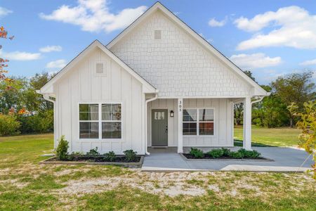 New construction Single-Family house 503 N Jackson St, Sulphur Springs, TX 75482 - image