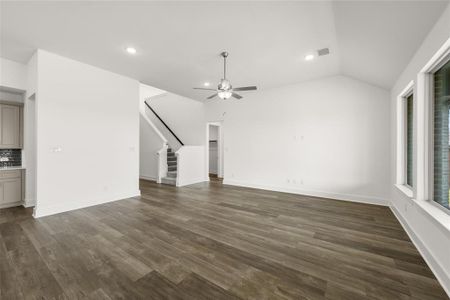 New construction Single-Family house 10629 Joplin Blues Ln, Fort Worth, TX 76126 Dylan- photo 5 5