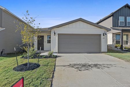 New construction Single-Family house 1537 Golden Wheat, New Braunfels, TX 78130 plan Afton - image