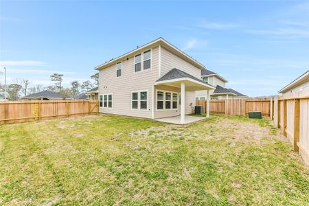 New construction Single-Family house 3906 Sugardale St, Baytown, TX 77521 - image 3