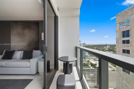 New construction Condo house 239 Sw 9Th St, Unit 2303, Miami, FL 33130 - image