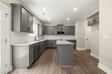 New construction Single-Family house 500 Benson Meadows Dr, Dallas, GA 30157 - image 7