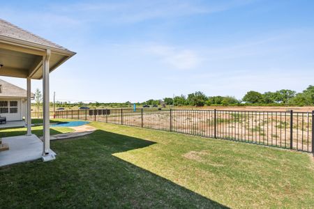 New construction Single-Family house 10620 Moss Cove Dr, Crowley, TX 76036 plan Concept 1660 - image