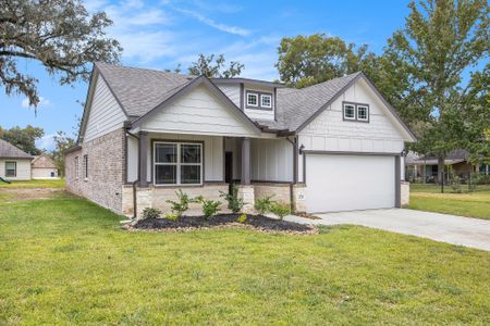 New construction Single-Family house 3743 Crawford St, Bay City, TX 77414 plan Duval - image