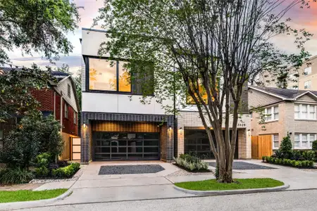 New construction Single-Family house 2630 Peckham St, Houston, TX 77098 - image