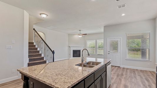 New construction Single-Family house 11544 Hartwell Ln, Fort Worth, TX 76244 null- photo 12 12