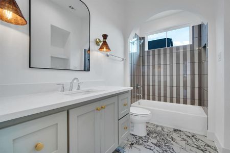 New construction Single-Family house 978 Abigail Wy, Midlothian, TX 76065 - image 8