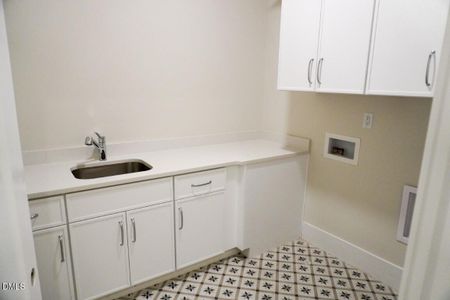 New construction Single-Family house 1304 Sanctuary Pond Dr, Raleigh, NC 27603 - image 12