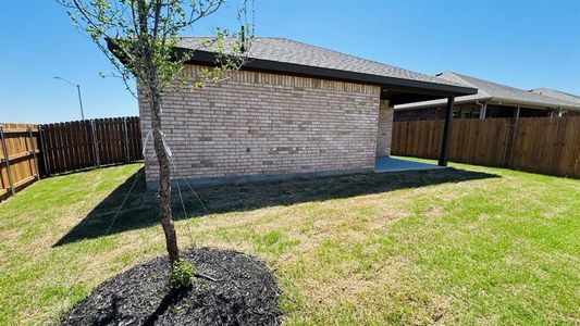 New construction Single-Family house 1600 Wildrose Cir, Cleburne, TX 76033 - image